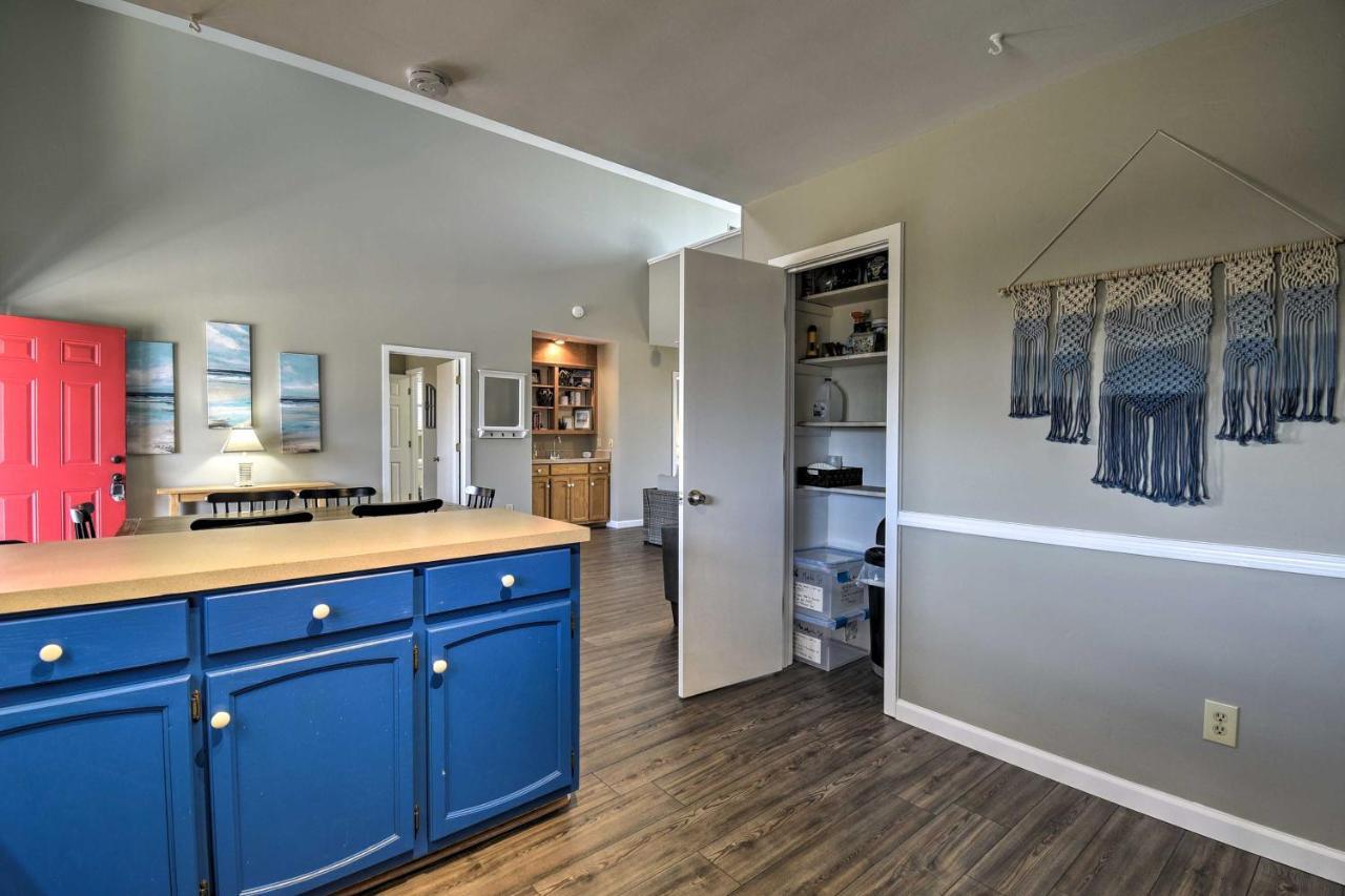 Steps To Sunset Beach Canal-Front Home With Dock! Exterior foto